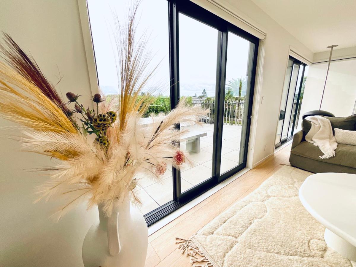 Deluxe Downtown Mount Maunganui Villa Exterior foto