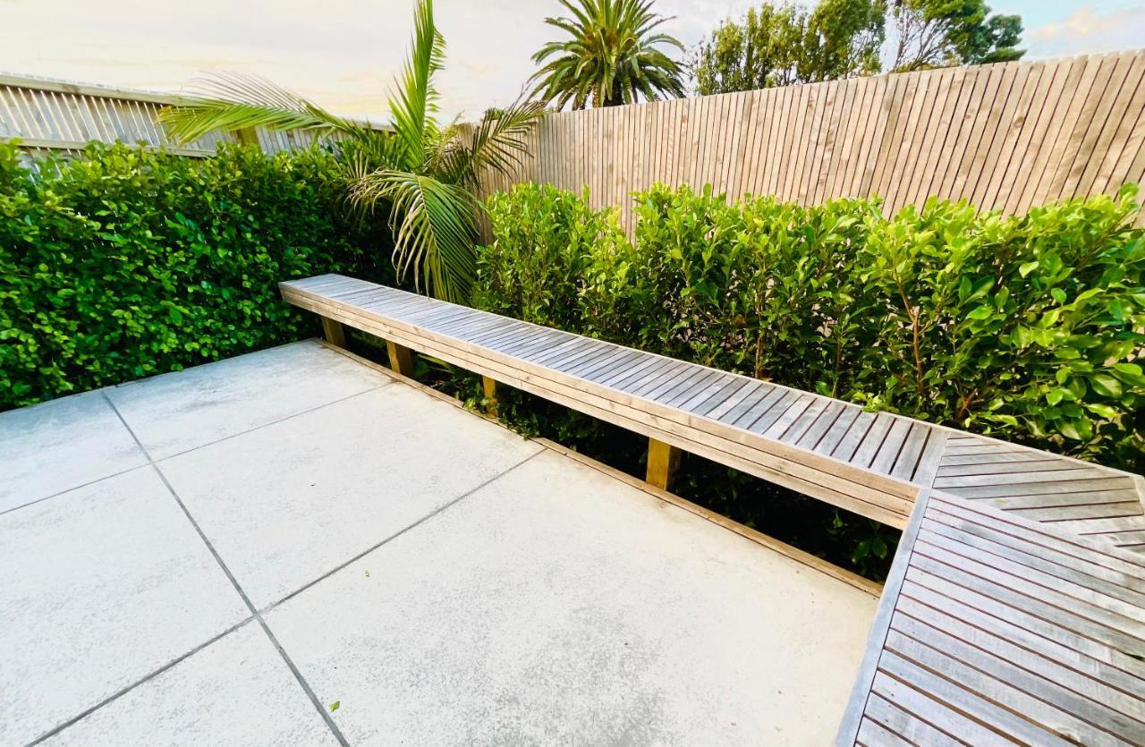Deluxe Downtown Mount Maunganui Villa Exterior foto